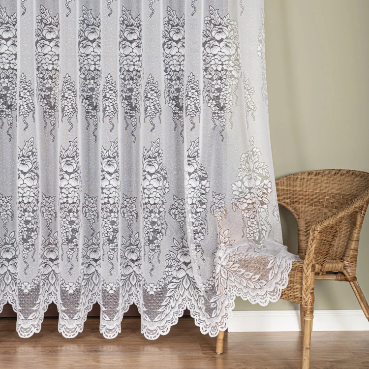 Firanka żakardowa ze wzorem, wysokość 220cm, kolor biały
