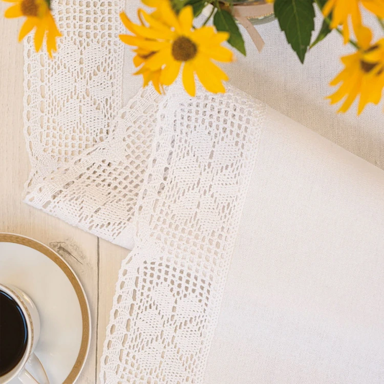 RACHELA Bieżnik z ażurem, szerokość 60 x wysokość 120cm, kolor biały