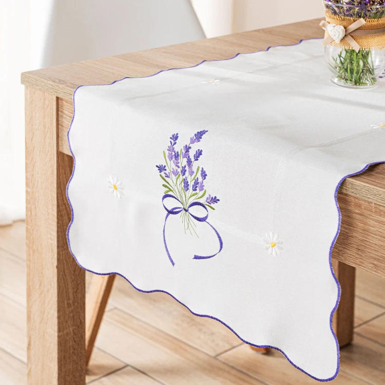 LAWENDOWA POLANA Bieżnik z haftem, szerokość 38cm x wysokość 140cm, kolor biały