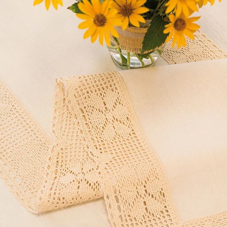 RACHELA Bieżnik z ażurem, szerokość 60 x wysokość 120cm, kolor kremowy