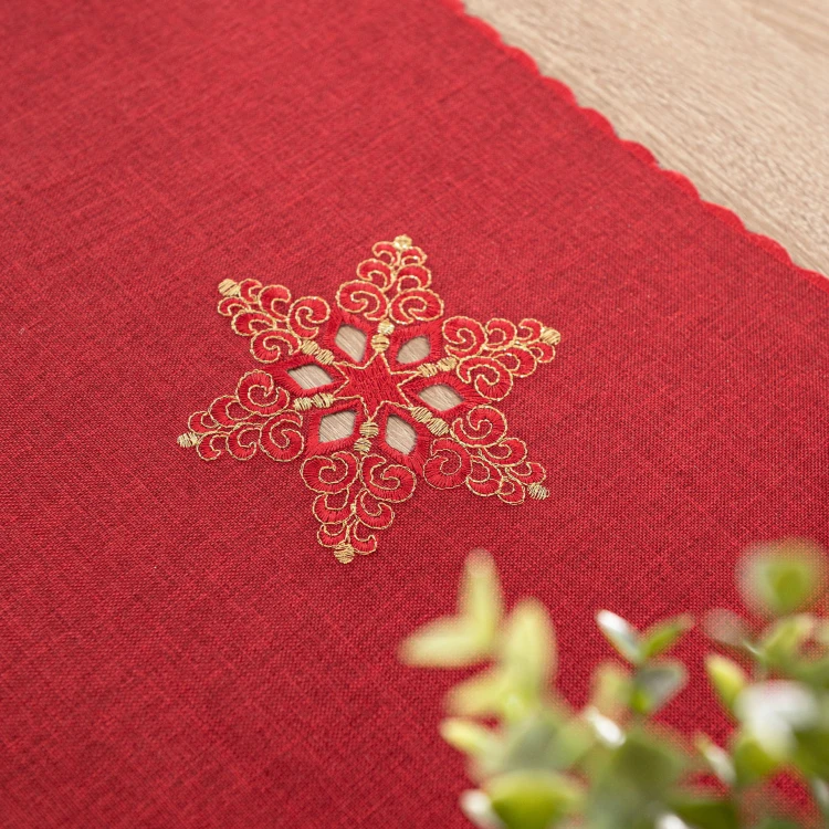 BŁYSZCZĄCE ŚNIEŻYNKI Bieżnik z haftem, szerokość 50cm x wysokość 100cm, kolor czerwony