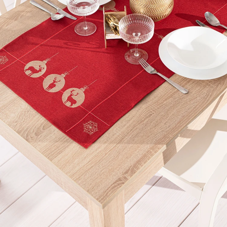BŁYSZCZĄCY RENIFER Bieżnik z haftem, szerokość 40cm x wysokość 140cm, kolor czerwony
