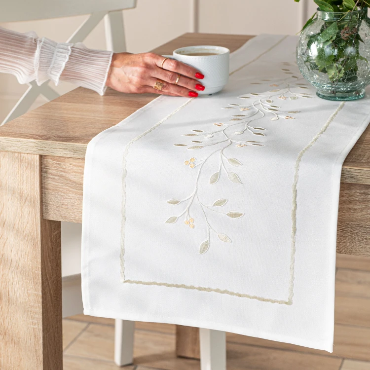 ZIELONA MELODIA Bieżnik z haftem, szerokość 38cm x wysokość 160cm, kolor biały