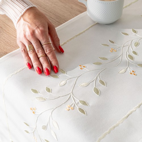 ZIELONA MELODIA Bieżnik z haftem, szerokość 38cm x wysokość 160cm, kolor biały