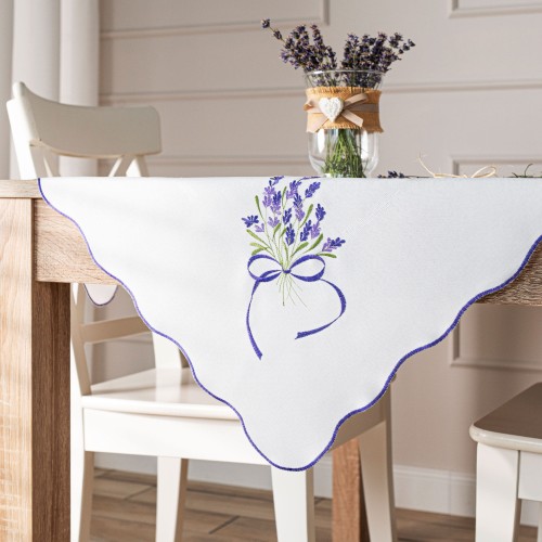 LAWENDOWA POLANA Serweta z haftem, szerokość 85cm x wysokość 85cm, kolor biały