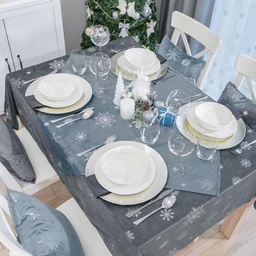 ŚNIEŻKI Serweta wodoodporna VELVET, 85x85cm, kolor jasny niebieski ze srebrnym zdobieniem