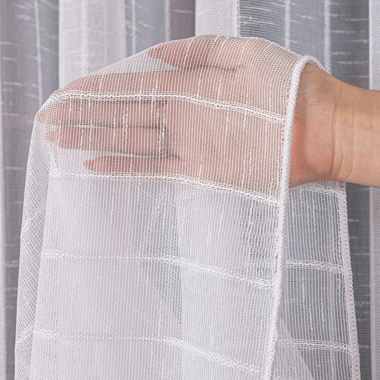 Firanka fantazyjna z ołowianką, wysokość 320 cm, kolor  biały