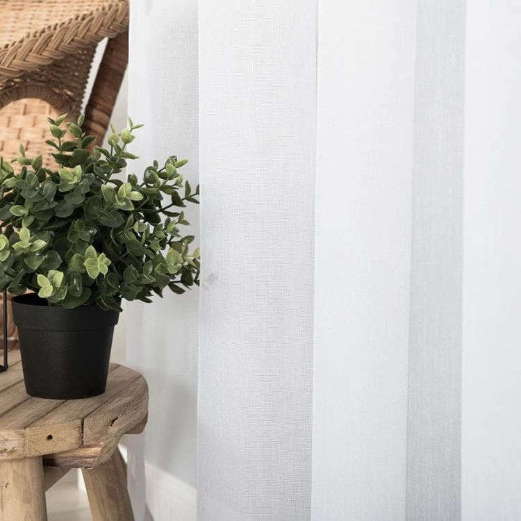 Firanka fantazyjna z ołowianką, wysokość 320cm, kolor biały