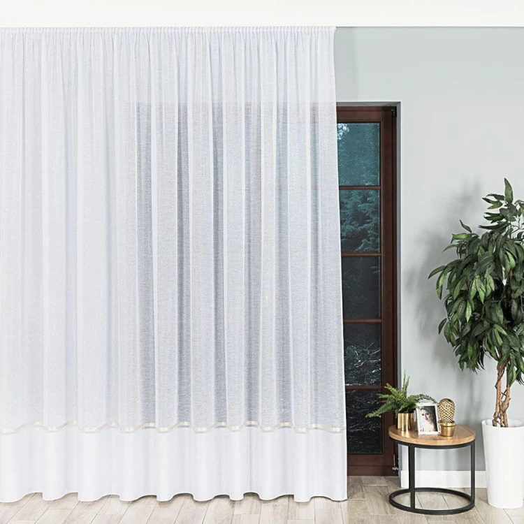 Firanka fantazyjna ze wzorem na samym dole z ołowianką, wysokość 330cm, kolor 003 biały ze złotym pasem